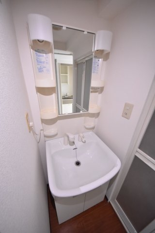 中山手ミオ壱番館