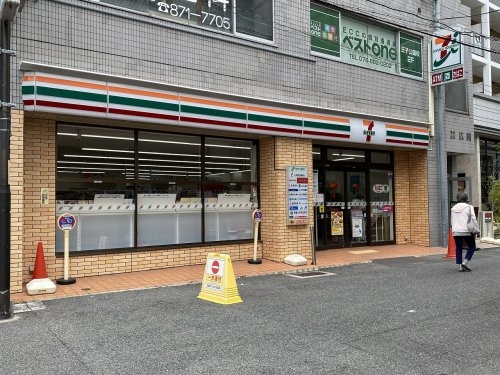 ＣＡＳＡ王子公園(セブンイレブン神戸水道筋6丁目店)