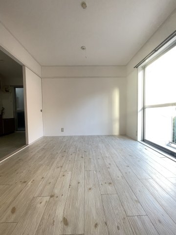 マンションL