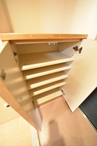 プレサンス神戸三宮