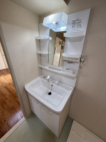 ハース本郷