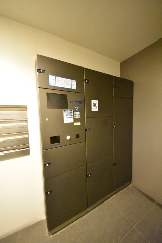 ワコーレディアルクス元町