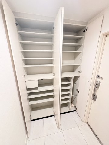 ワコーレディアルクス元町