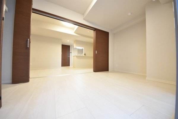 神戸海岸通　萬利Residence