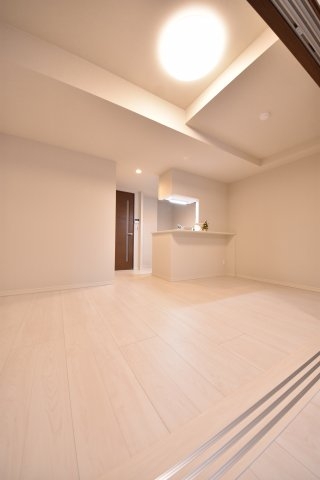 神戸海岸通　萬利Residence
