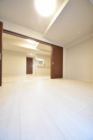 神戸海岸通　萬利Residence