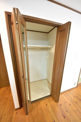 新神戸H.Holdingsビル