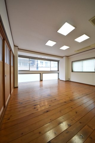新神戸H.Holdingsビル