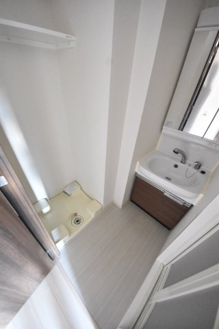 プレサンス神戸元町ミューズ