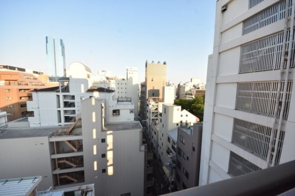 プレサンス神戸裁判所前