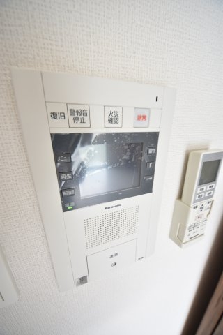 L・Isobe三宮