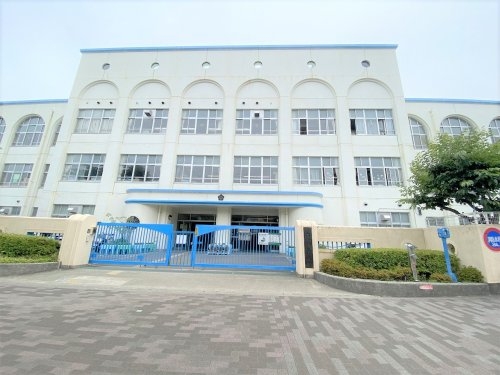 神戸市東灘区田中町４丁目のマンション(神戸市立本山第二小学校)