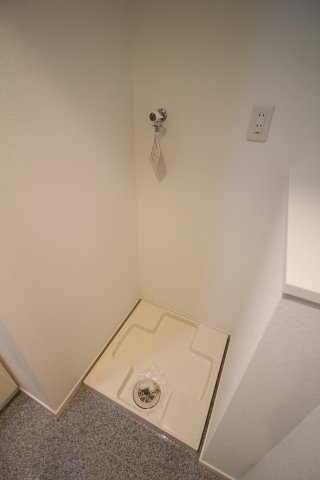 プレジール三ノ宮2