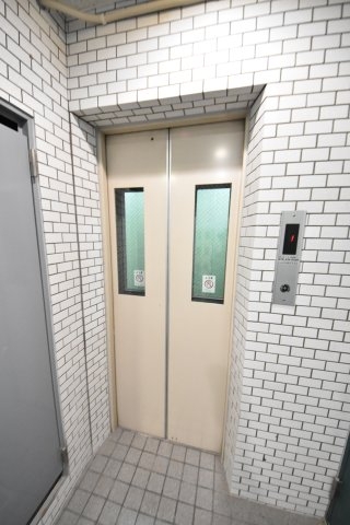ハイツグラナダ