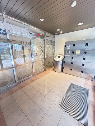 タカマツ神戸駅南通
