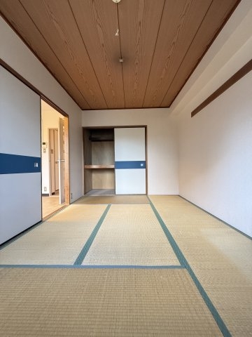 サングレイス山手館