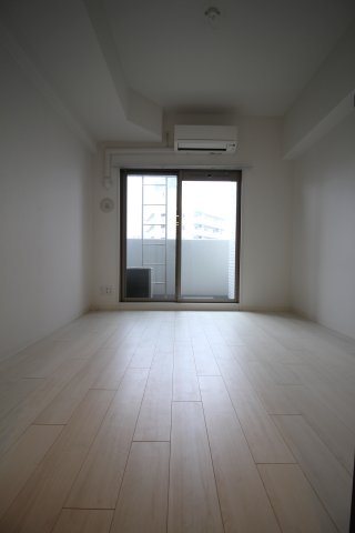 ララプレイス神戸西元町