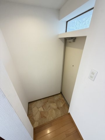 赤坂通7丁目戸建て