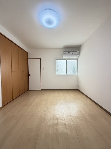 赤坂通7丁目戸建て
