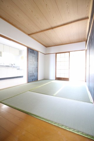 鶴甲コーポ37号棟