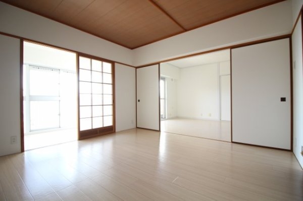 鶴甲コーポ37号棟