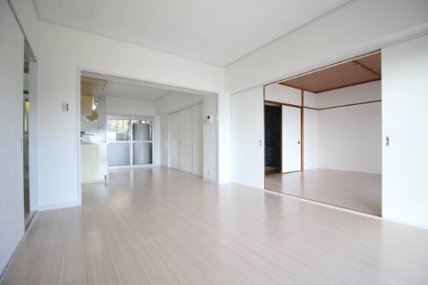 鶴甲コーポ37号棟