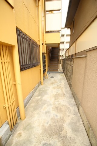 梅本マンション