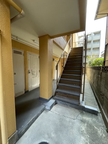 梅本マンション