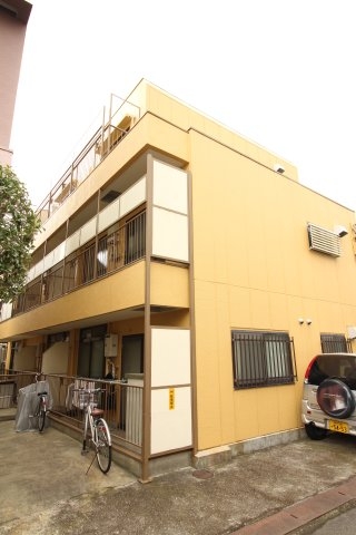 梅本マンション