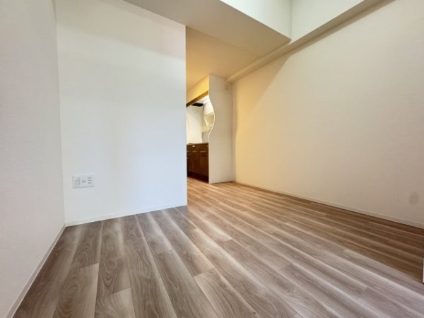 セレニテ西元町アリエ