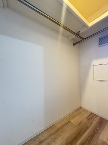 セレニテ西元町アリエ