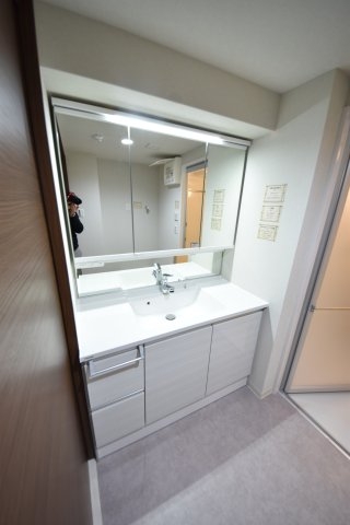 神戸海岸通　萬利Residence