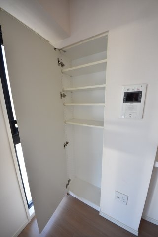 神戸市中央区東川崎町１丁目のマンション