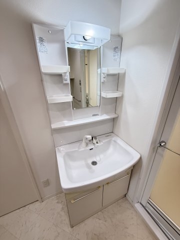 佳山ビル