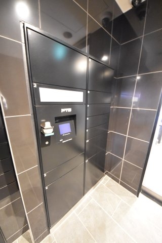 プレサンス三宮セントウエル