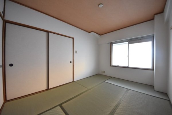 グリーンハイツ諏訪山
