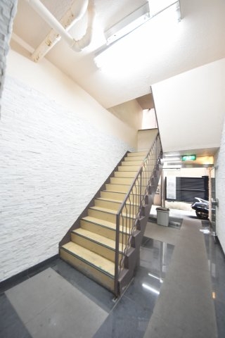 鯉川マンション