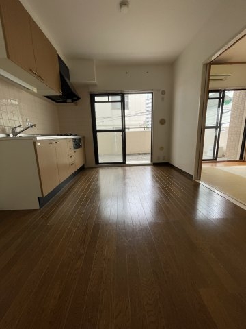 井本マンション