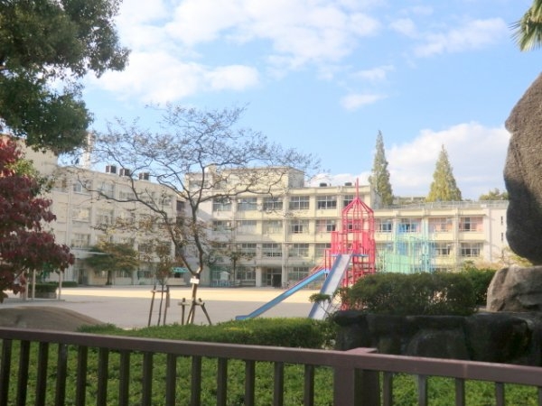アパートメント淀川(大阪市立西中島小学校)