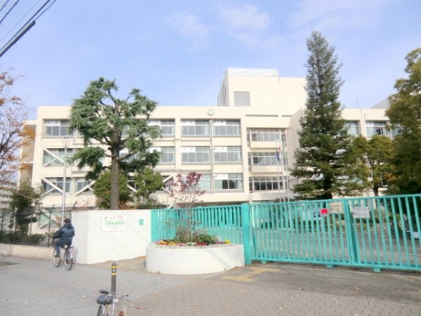 タカミビル(大阪府立柴島高等学校)