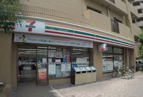 ドゥーエ江坂1(セブンイレブン吹田垂水町店)