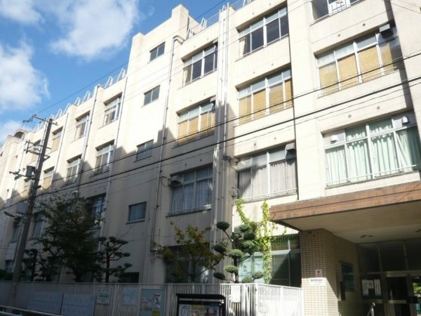 モダンアパートメント梅田ノース(大阪市立大淀中学校)