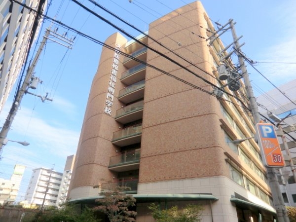 ハイツパイン(大阪医療秘書福祉専門学校)