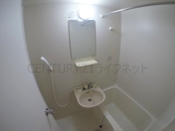 ミールズ江坂