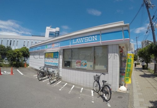 コンフォリア江坂江の木町Q(ローソン吹田江の木町店)