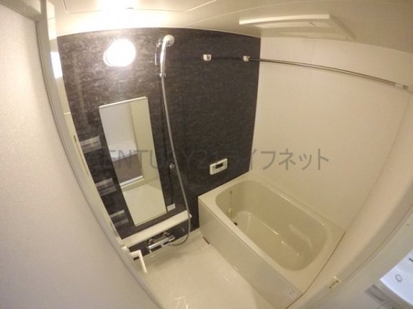リッジガーデン江坂1