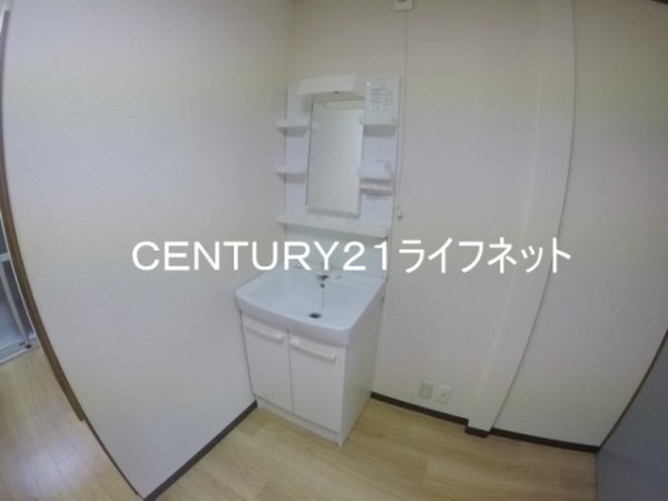 東淡路2丁目貸家