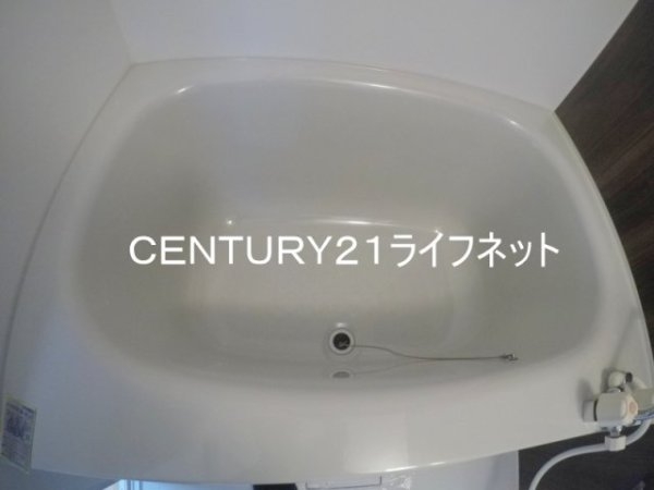 東淡路2丁目貸家
