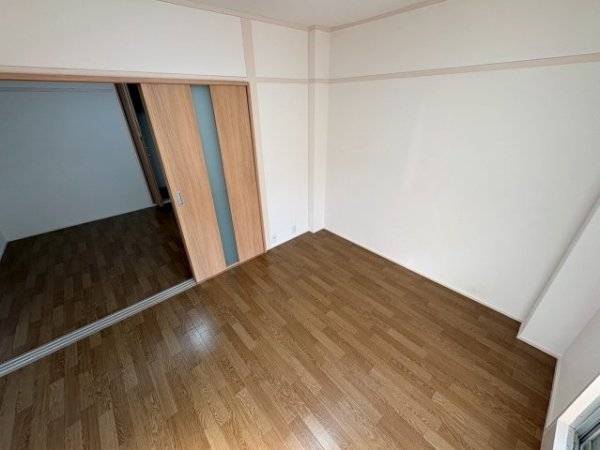 大阪市淀川区木川西１丁目のマンション