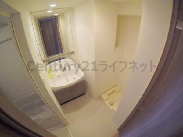プレサンス新大阪ザシティ